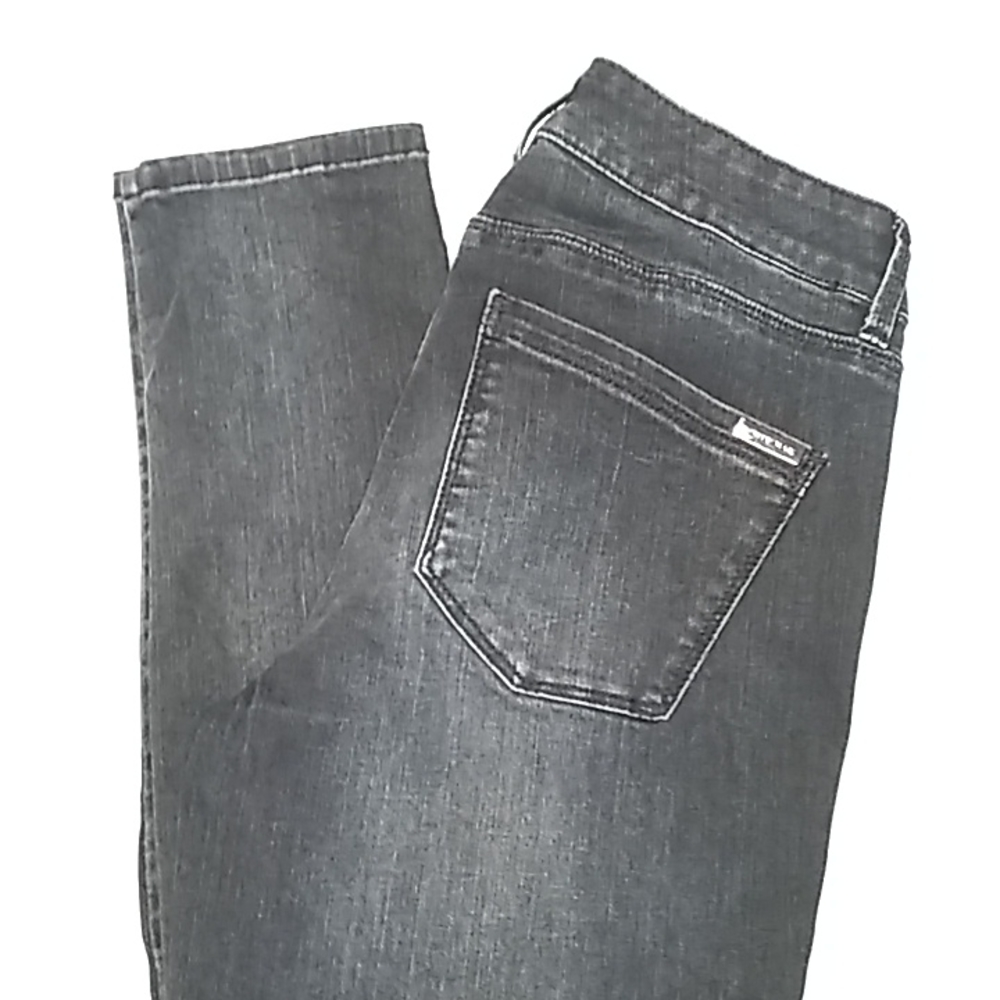 White House Black market jeans.